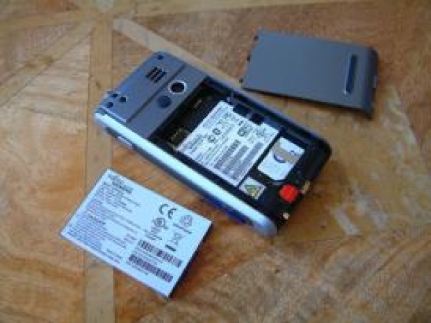 Ini Baterai Ponsel dari Jamur: Hemat Energi Nan Murah