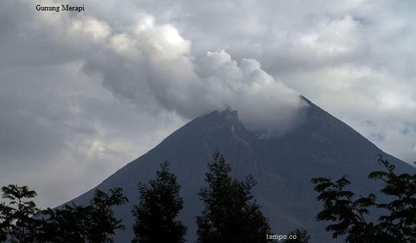 Erupsi Merapi, Hujan Abu Guyur Sebagian Yogyakarta