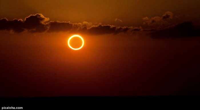 Sebagian Proses Gerhana Matahari Cincin Bisa Dilihat di Sumatera Selatan
