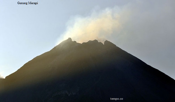 Gunung Merapi Kembali Erupsi Freatik