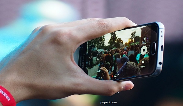 Kiat Abadikan Momen Liburan dengan Smartphone