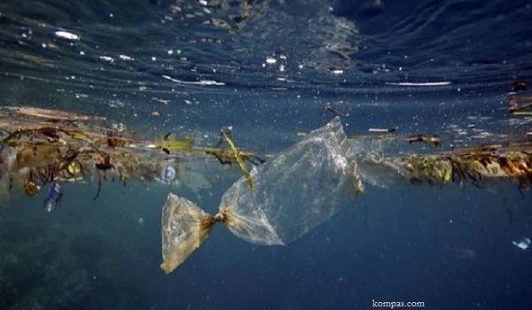 Kurangi Sampah Plastik, Kominfo Dukung Gerakan Satu Juta Tumbler