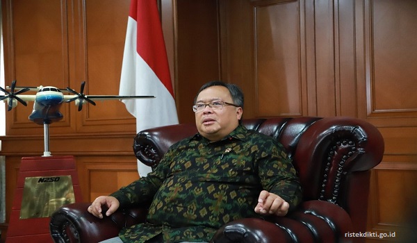 Menristek Dorong Mahasiswa Wujudkan Indonesia Maju 2045