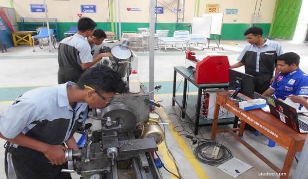Perguruan Tinggi Didorong Tingkatkan Kemitraan Industri