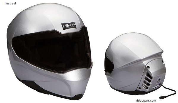 Pria India Bikin Helm Pakai AC