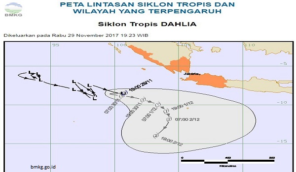 Siklon Dahlia, Angin Kencang Landa Jakarta, Jabar, Sumatra