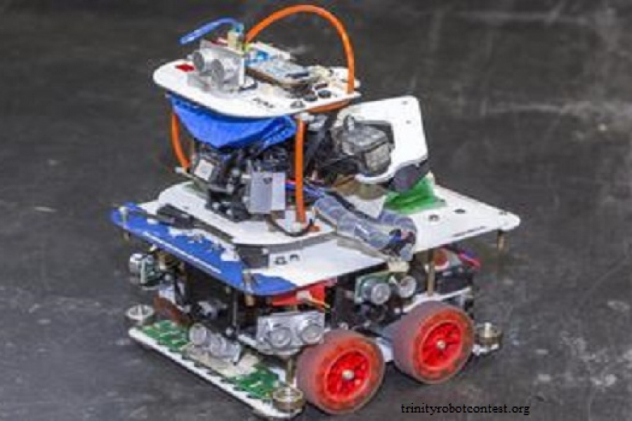 Tim Indonesia Raih Juara Robot Pemadam Api Dunia