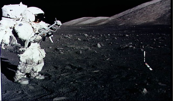 Tinggi Badan Astronaut Bertambah Hingga 5 cm di Luar Angkasa