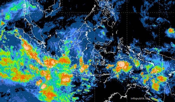 Waspadai Potensi Bencana Hidrometeorogi